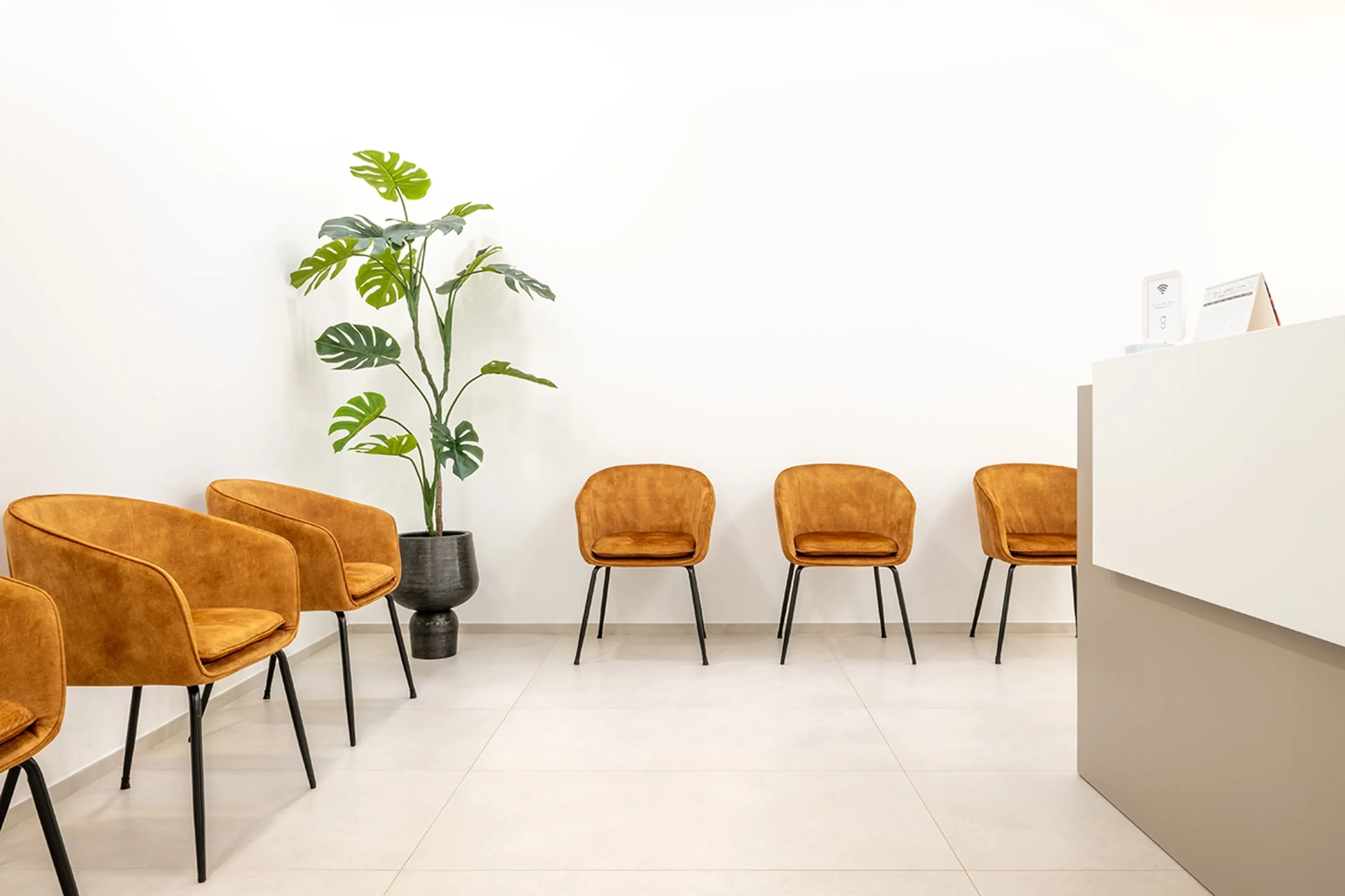 Studio Dentistico - Modena, Italia