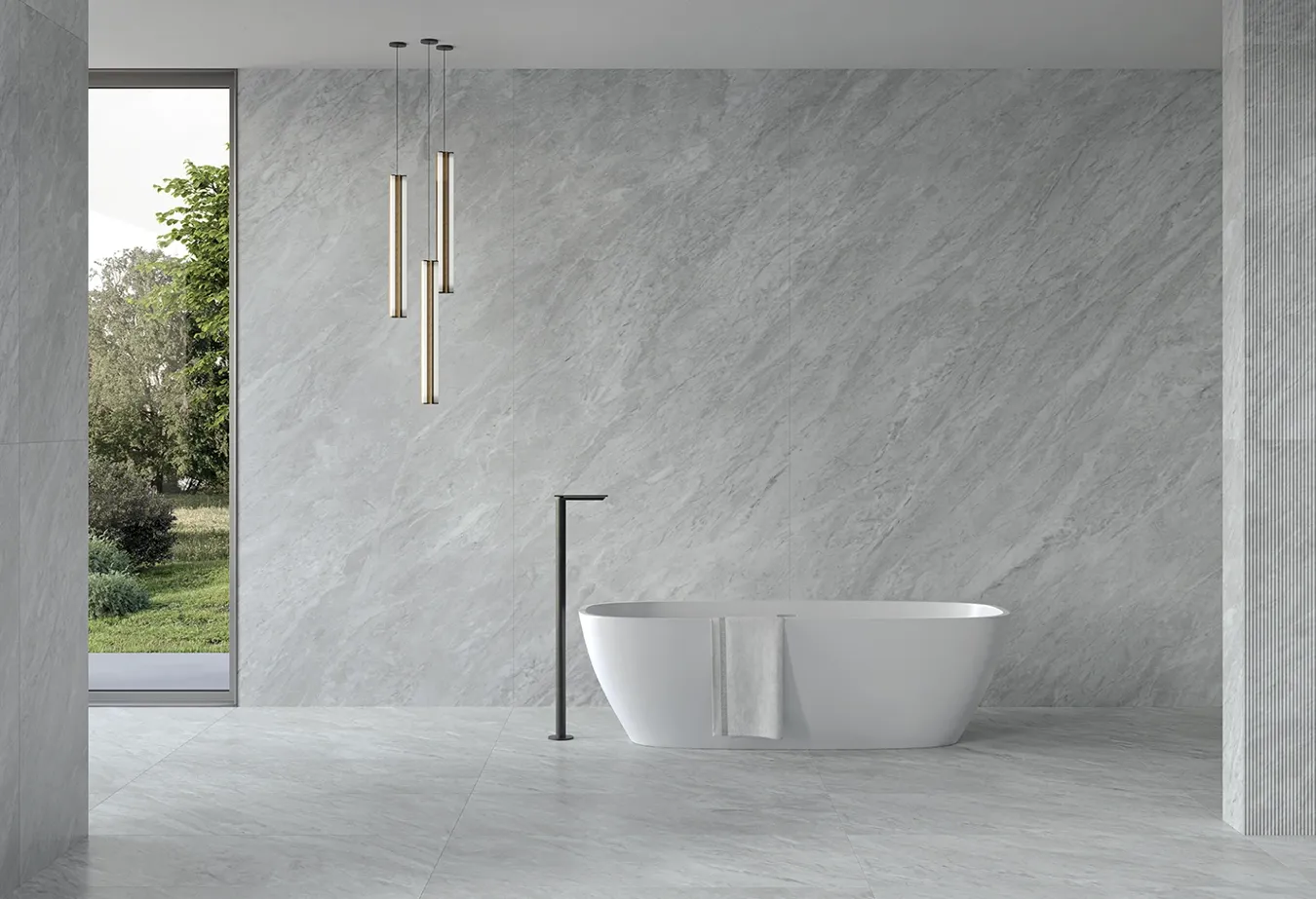 Bagno con pavimento in gres porcellanato effetto marmo grigio