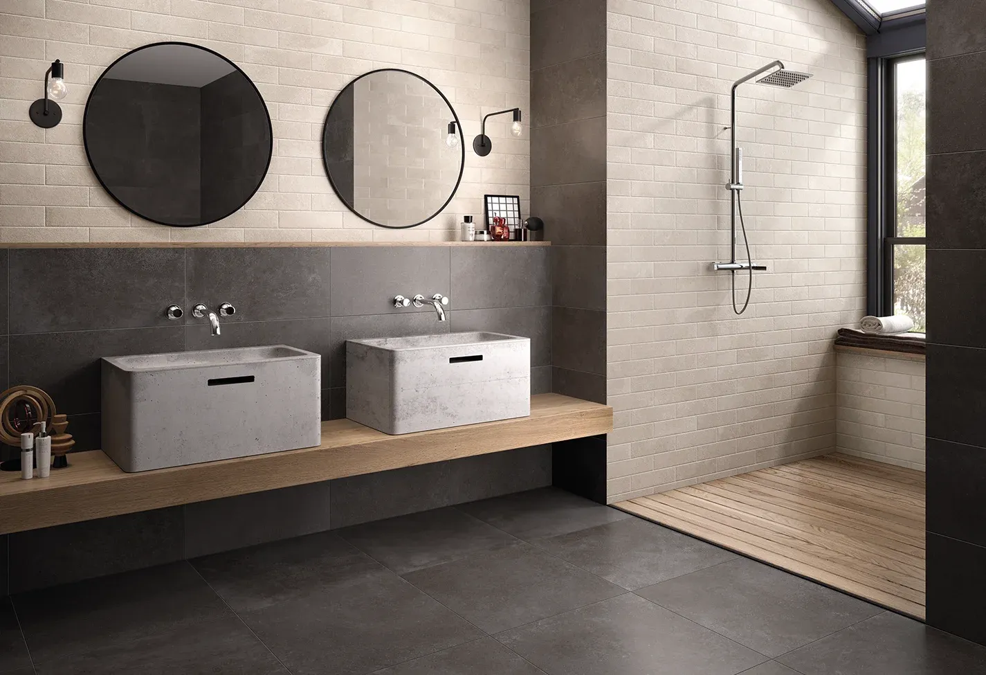 Interno con pavimento in gres porcellanato grigio scuro.