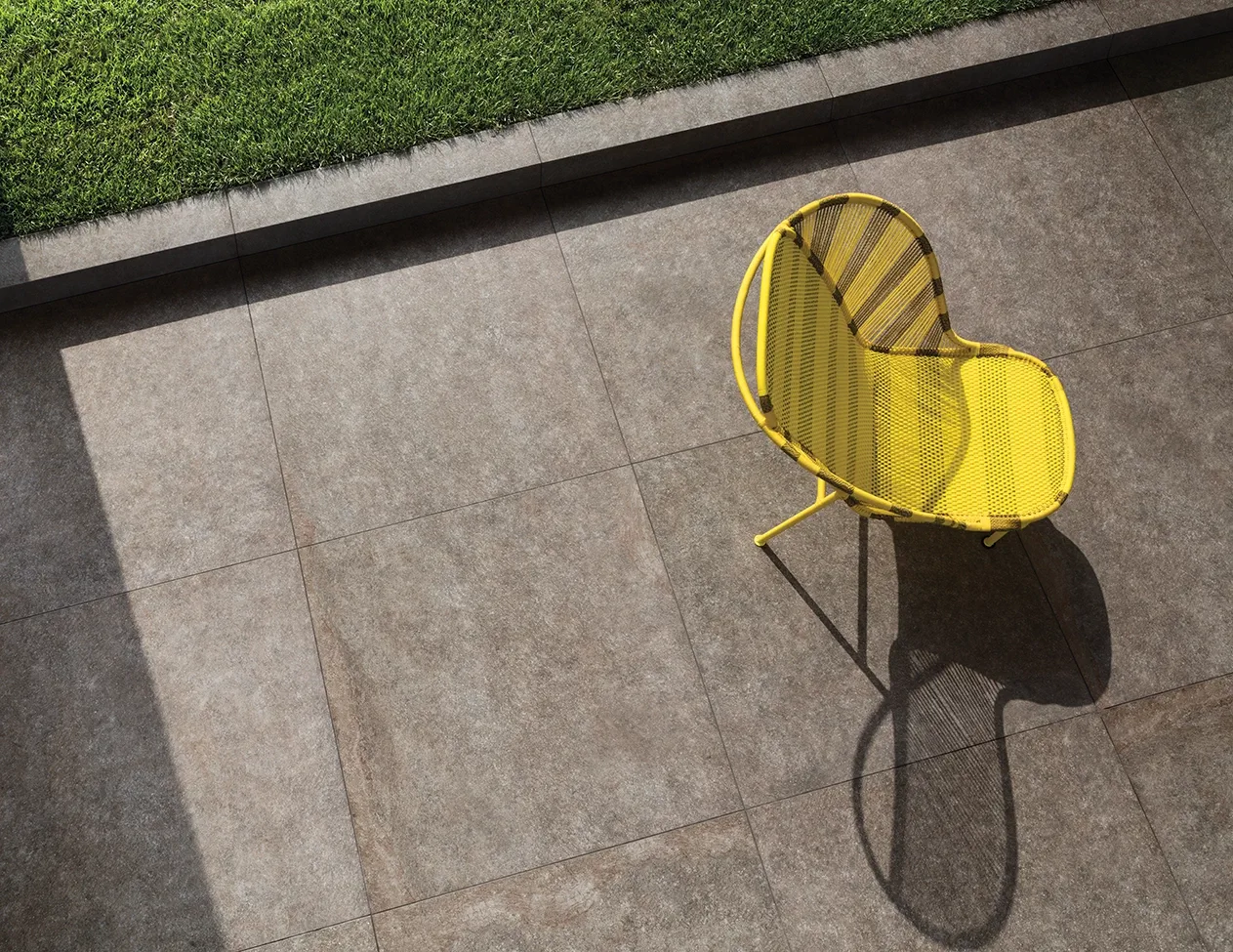 Baldosas R11: explicación de las normas de seguridad para propietarios