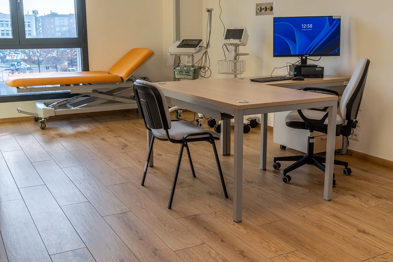 Grès effet bois Journey Honey bureaux hôpital