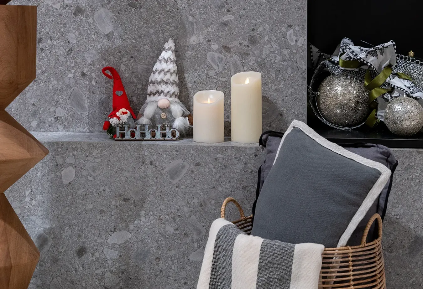 Crochet De Cheminée Pour Chaussettes De Noël - Support Lesté - Design Festif Argenté - Pour Suspendre Décorations Et Chaussettes Au Manteau